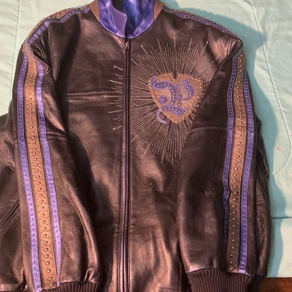 PELLE PELLE - Picture 3 of 11